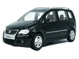 Iznajmite porodican automobil VW Touran Beograd